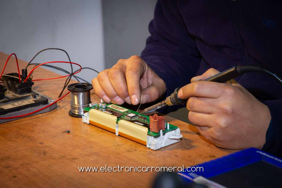 electronicar-reparacion-centralitas-006